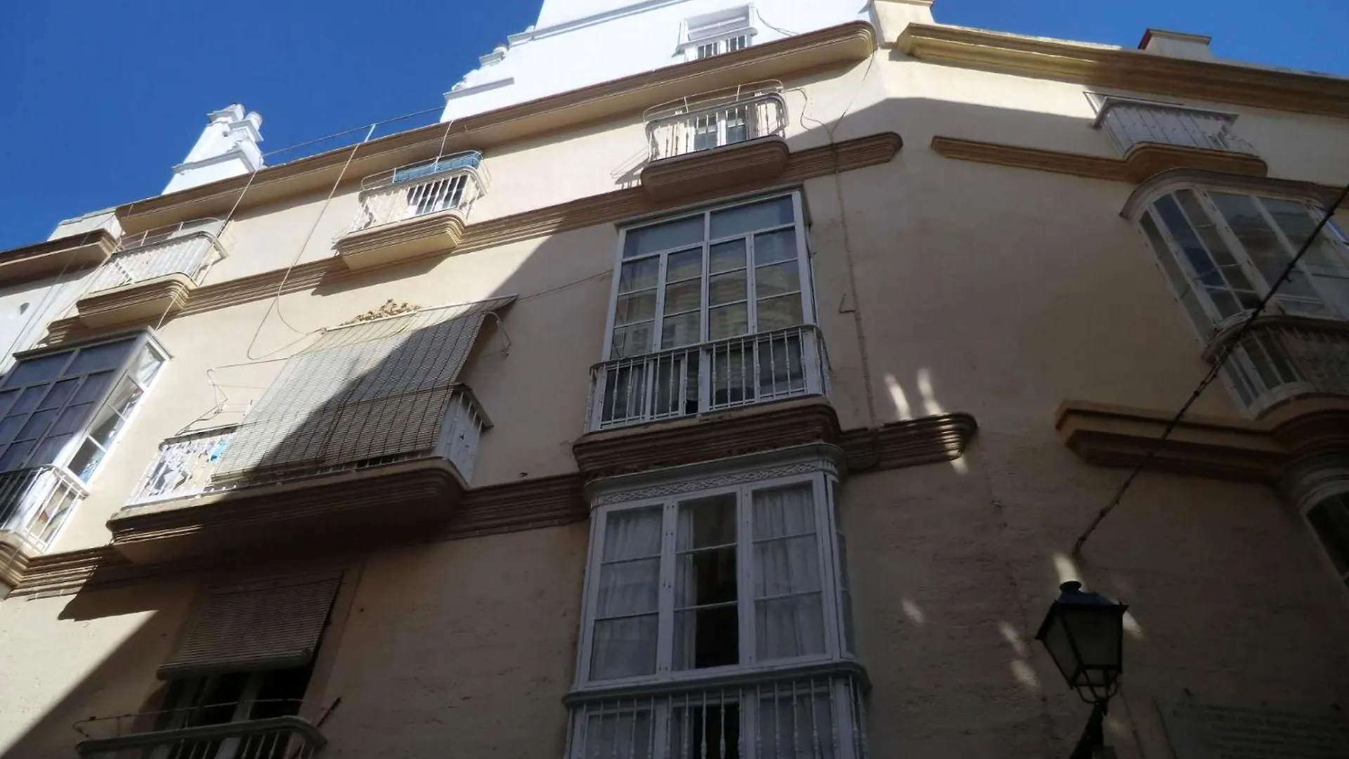 Grosse Wohnung In Cadiz, Kathedrale In Der Naehe